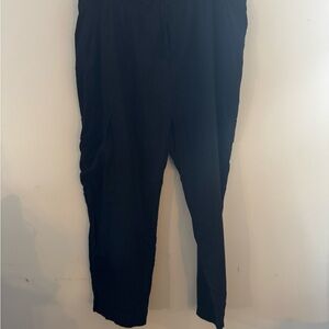 Time and Tru Women's Black Cargo Pants